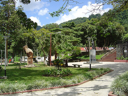 caripe plaza nazareno2